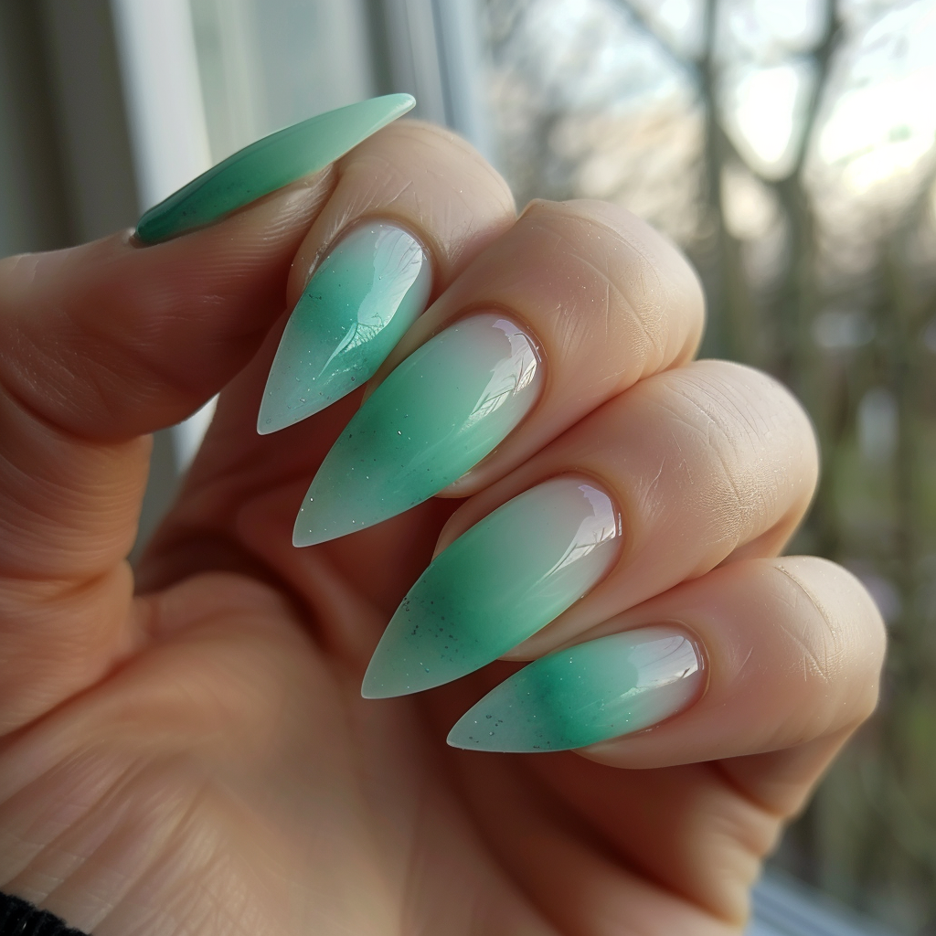 mint-green-nails