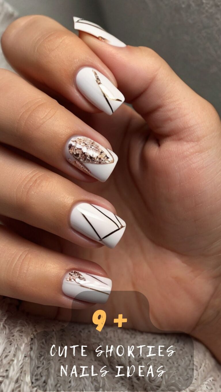 Stylists Say These Chic Shorties Nails Are The Must-Try Look Of The Season!