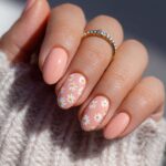 Unique Summer Neutral Nail Designs